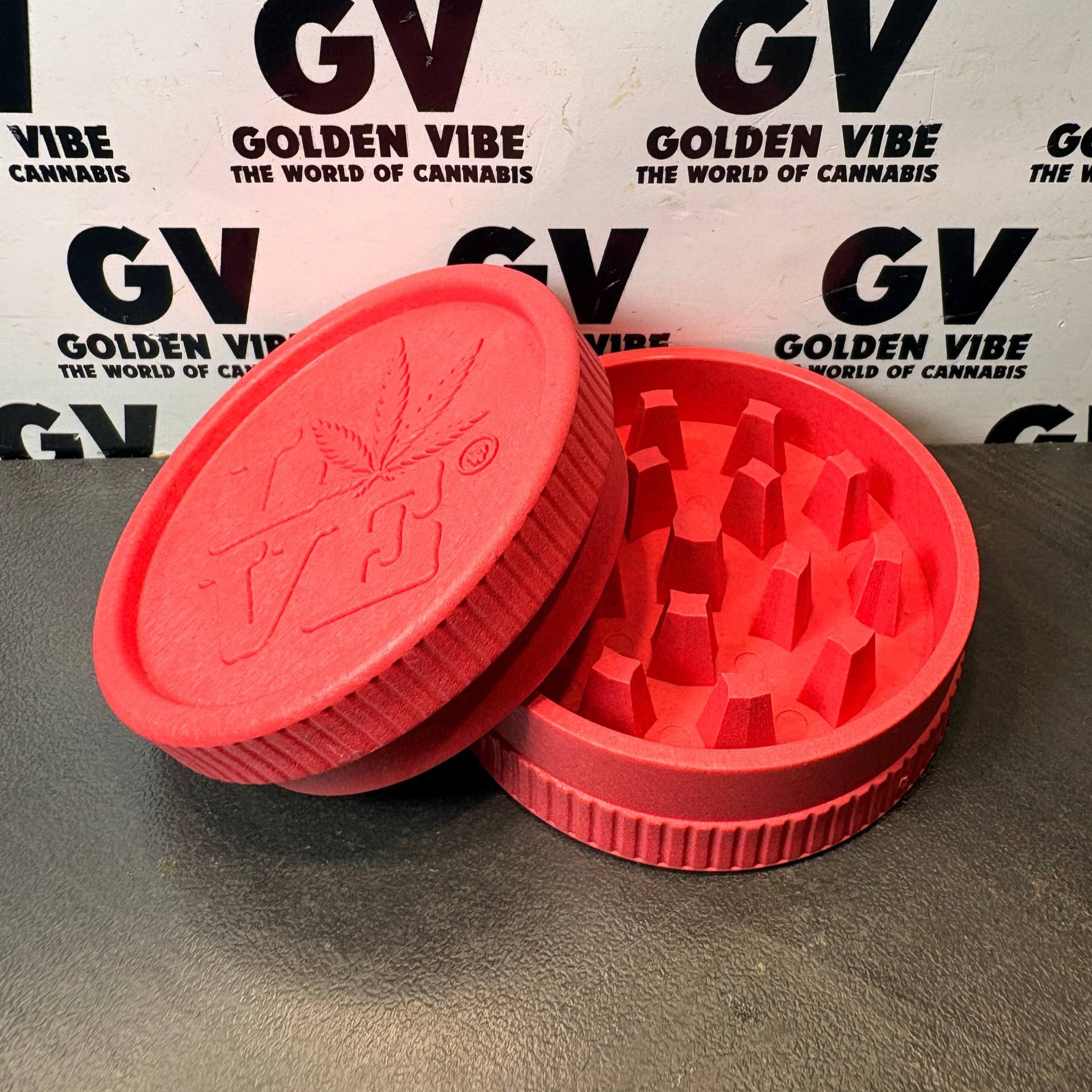 Image of GRINDER FIRE-FLOW HEMP 420 LOVE 55MM