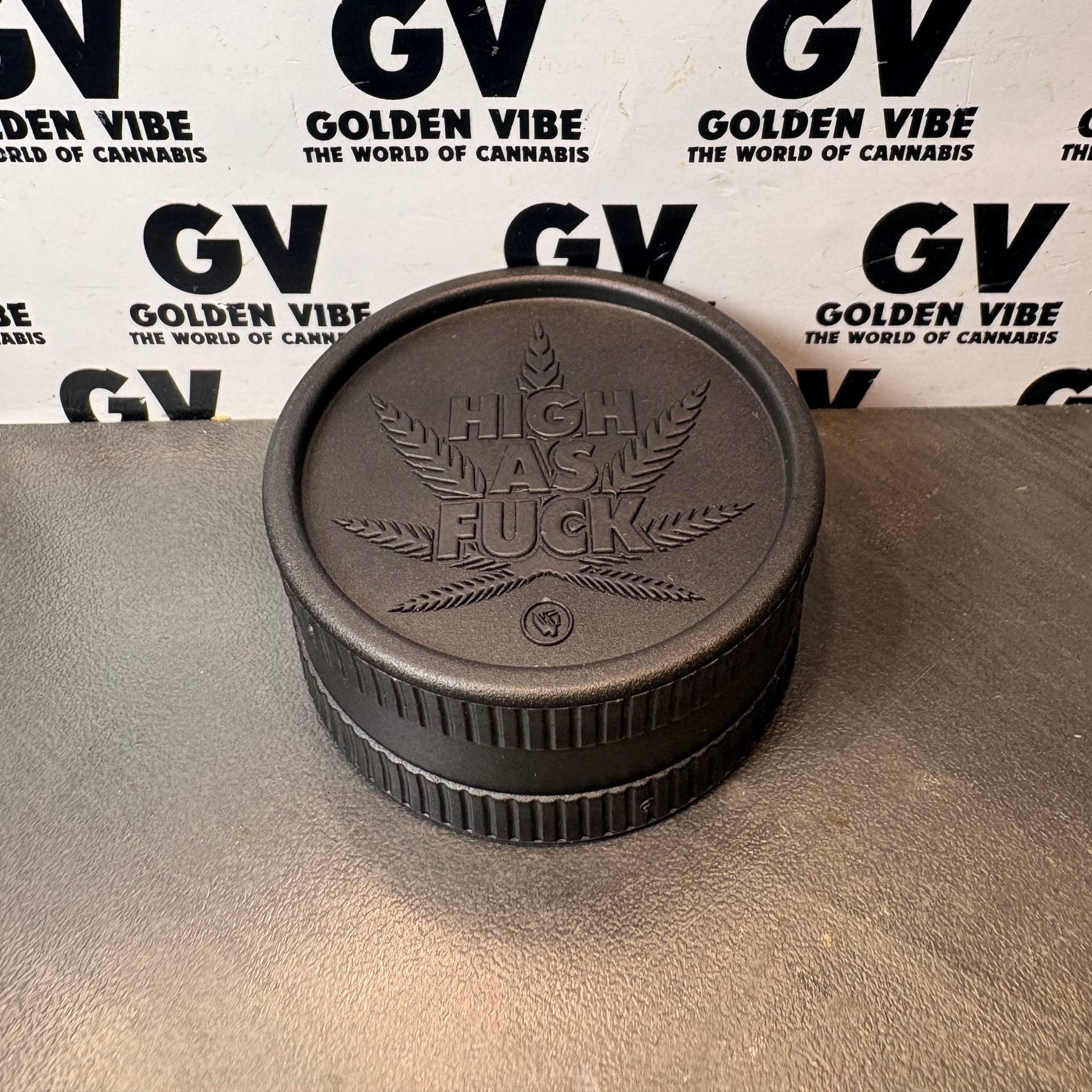 Image of GRINDER TARJETA V-SYNDICATE PEACE
