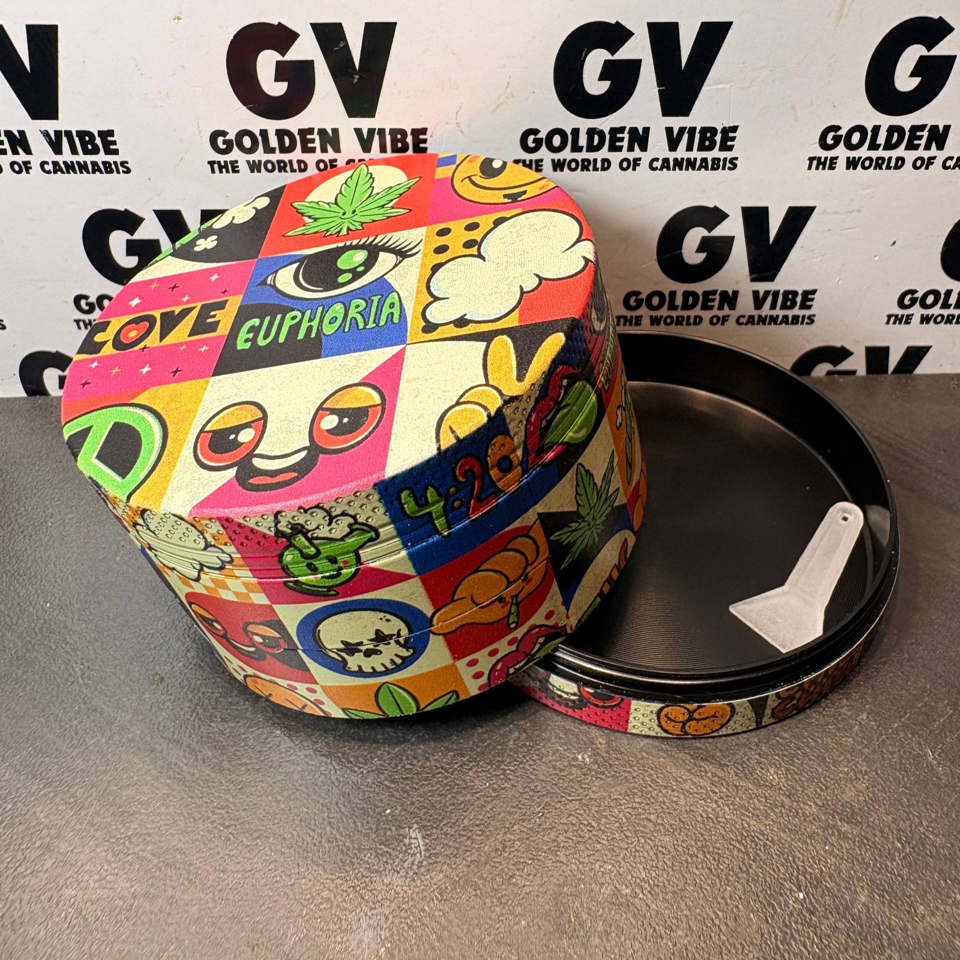 Image of GRINDER TARJETA V-SYNDICATE PEACE