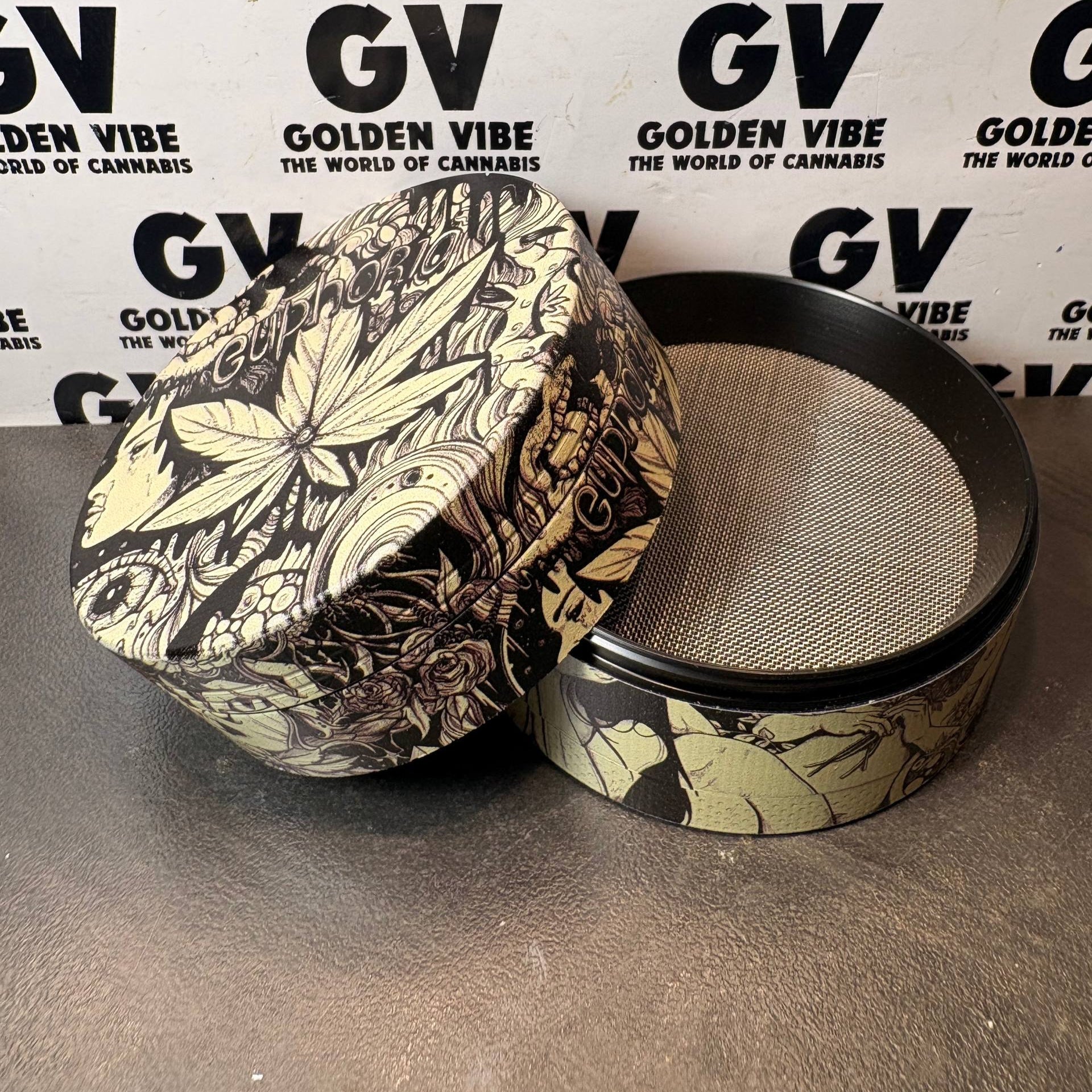 Image of GRINDER CARD V-SYNDICATE PEACE