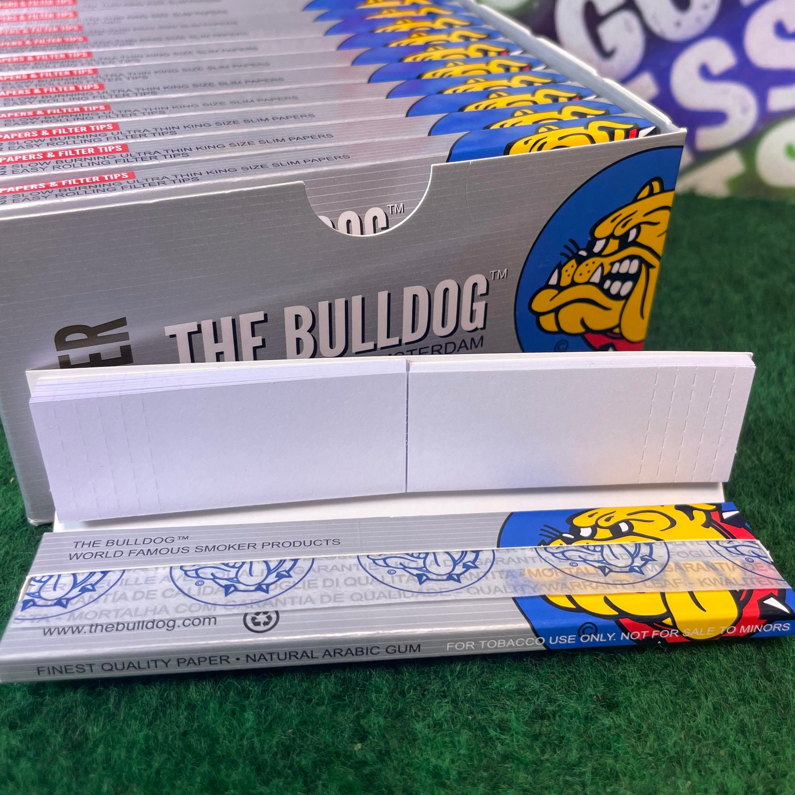 Image of ROLLING PAPERS THE BULLDOG SILVER SLIM + TIPS